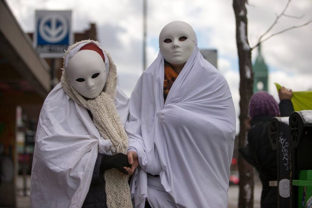 femmes_sans_statuts